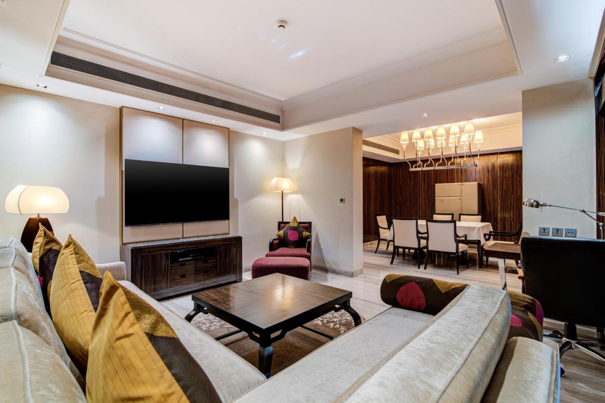 Hyatt 5* Ahmedabad