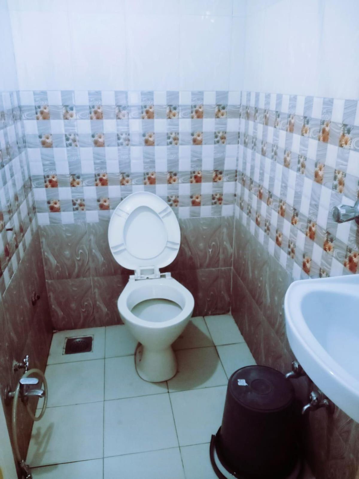 Ashadeep Guest house Ahmedabad