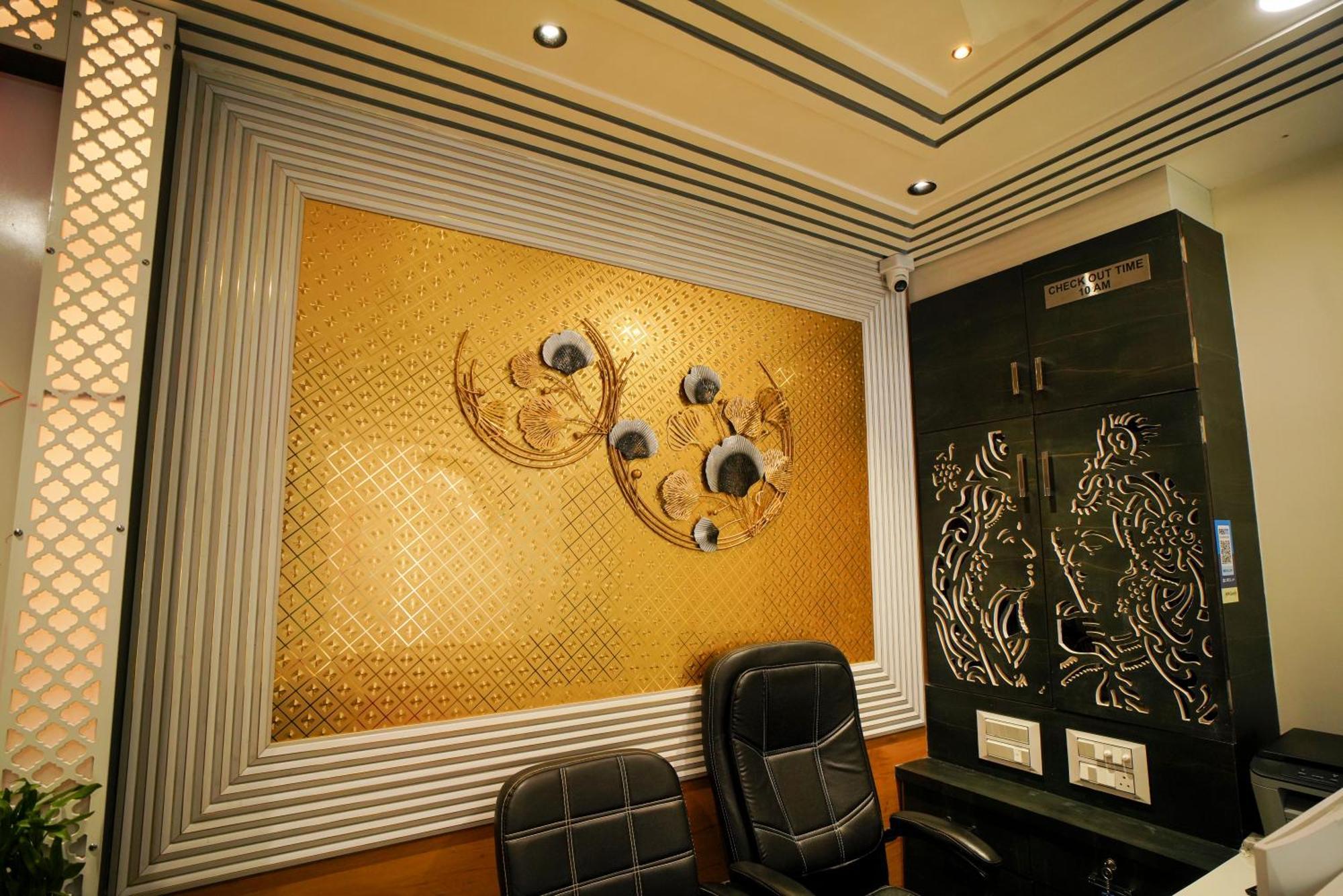 Suncity Hotel Ahmedabad