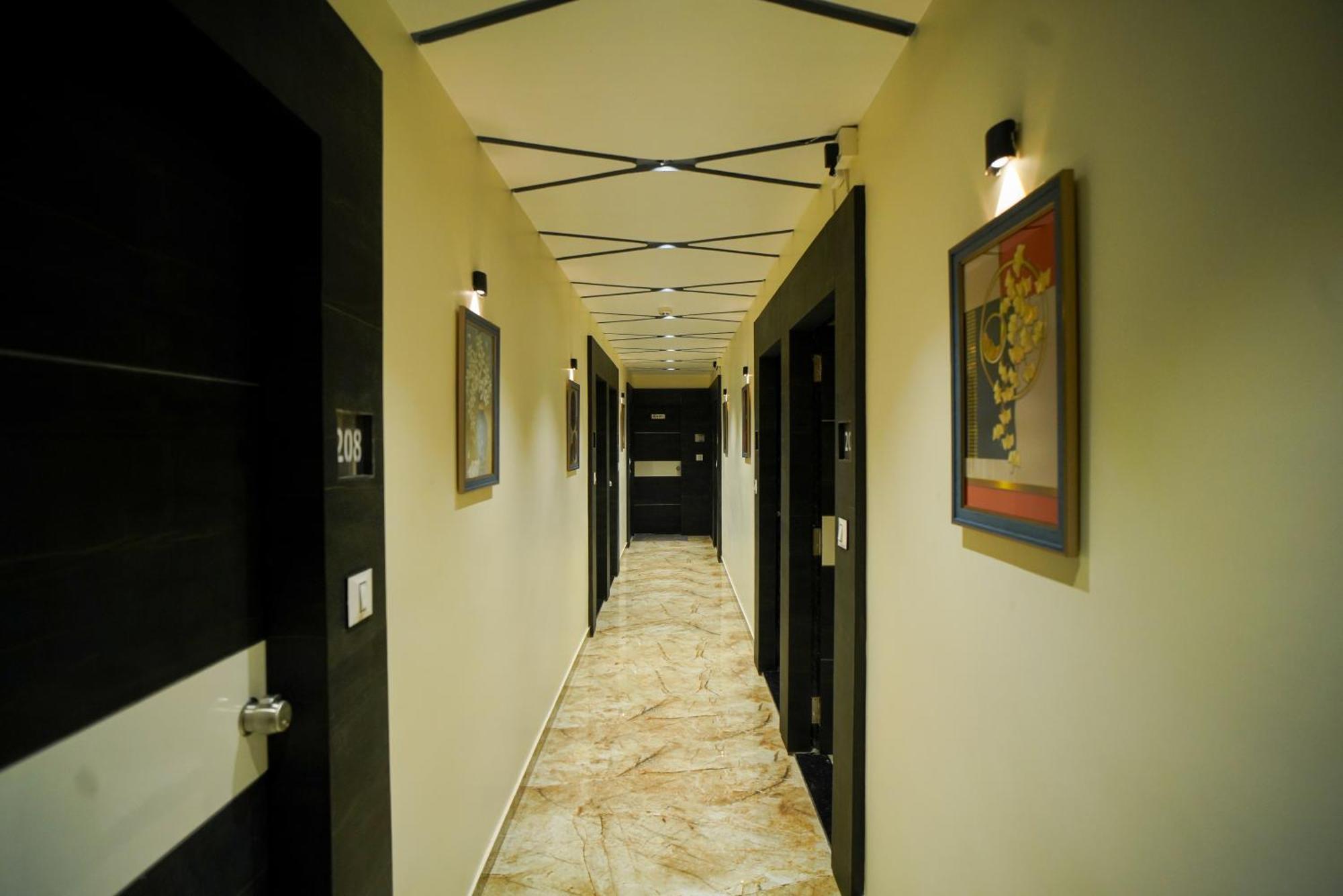 Hotel Suncity *