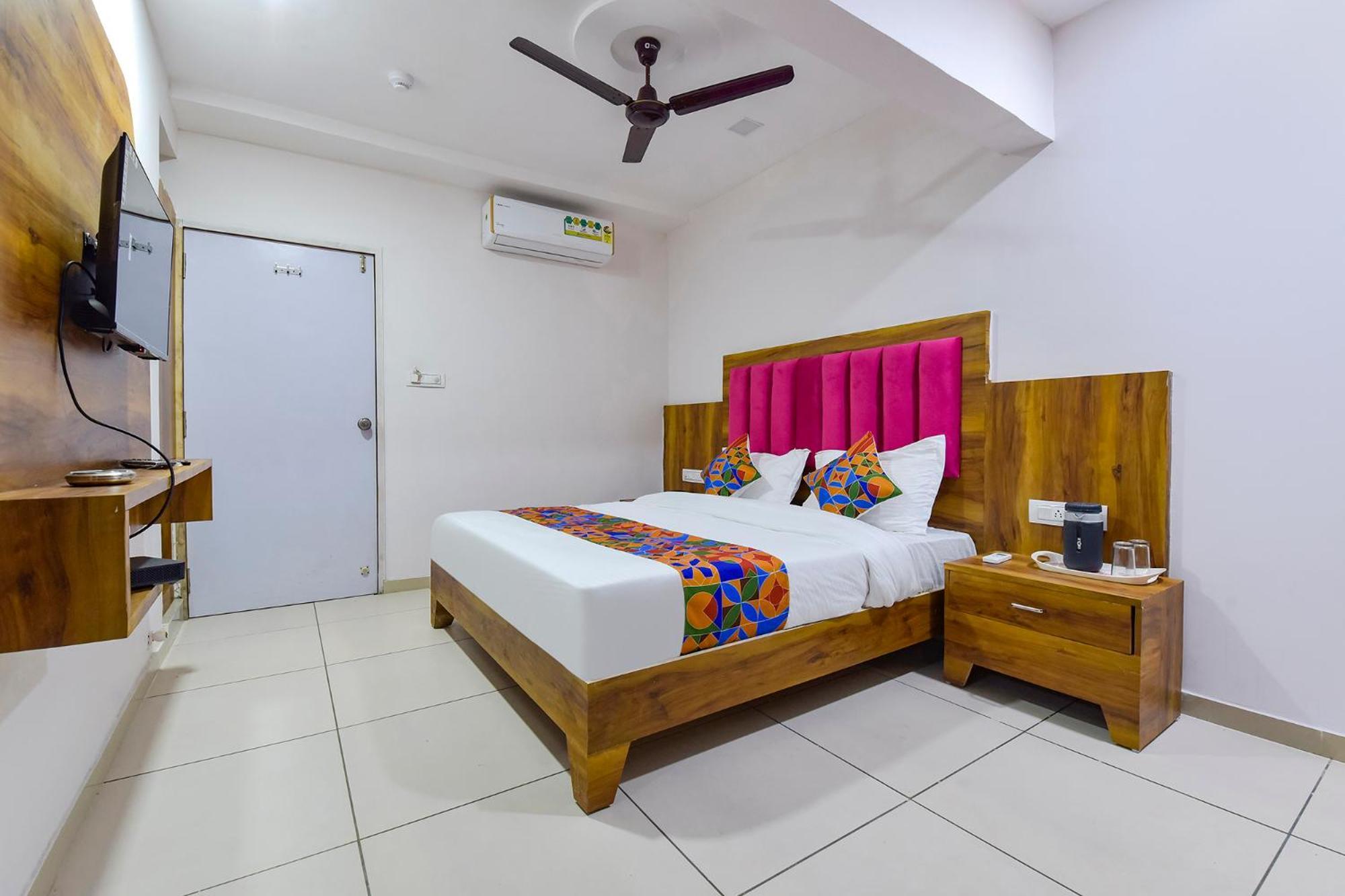 Hotel Fabhotel Star 3*
