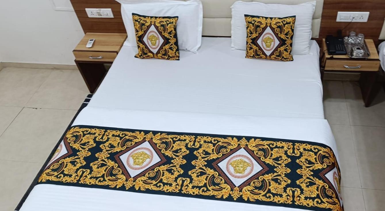 Marina Guest house Ahmedabad