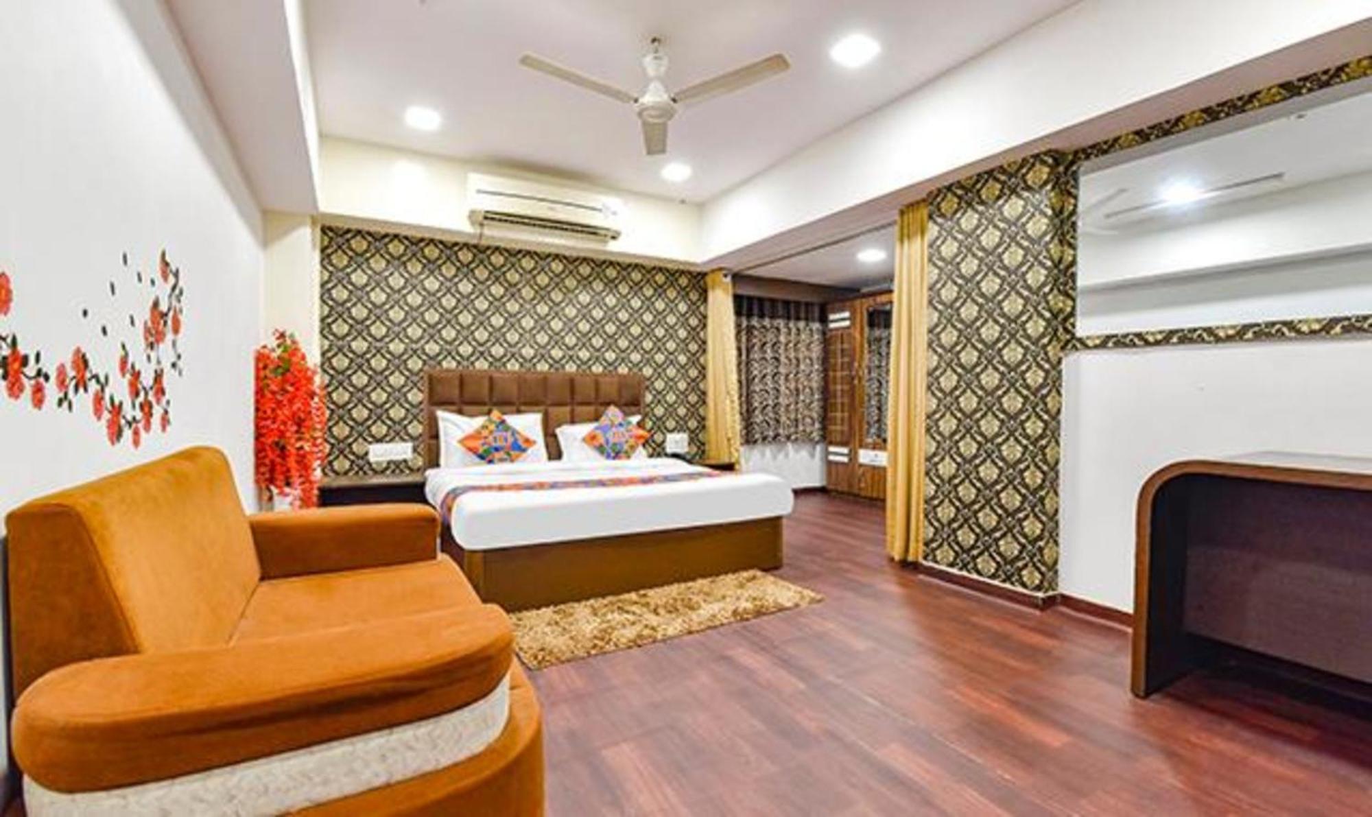 Fabhotel Blue Moon I Hotel 3*