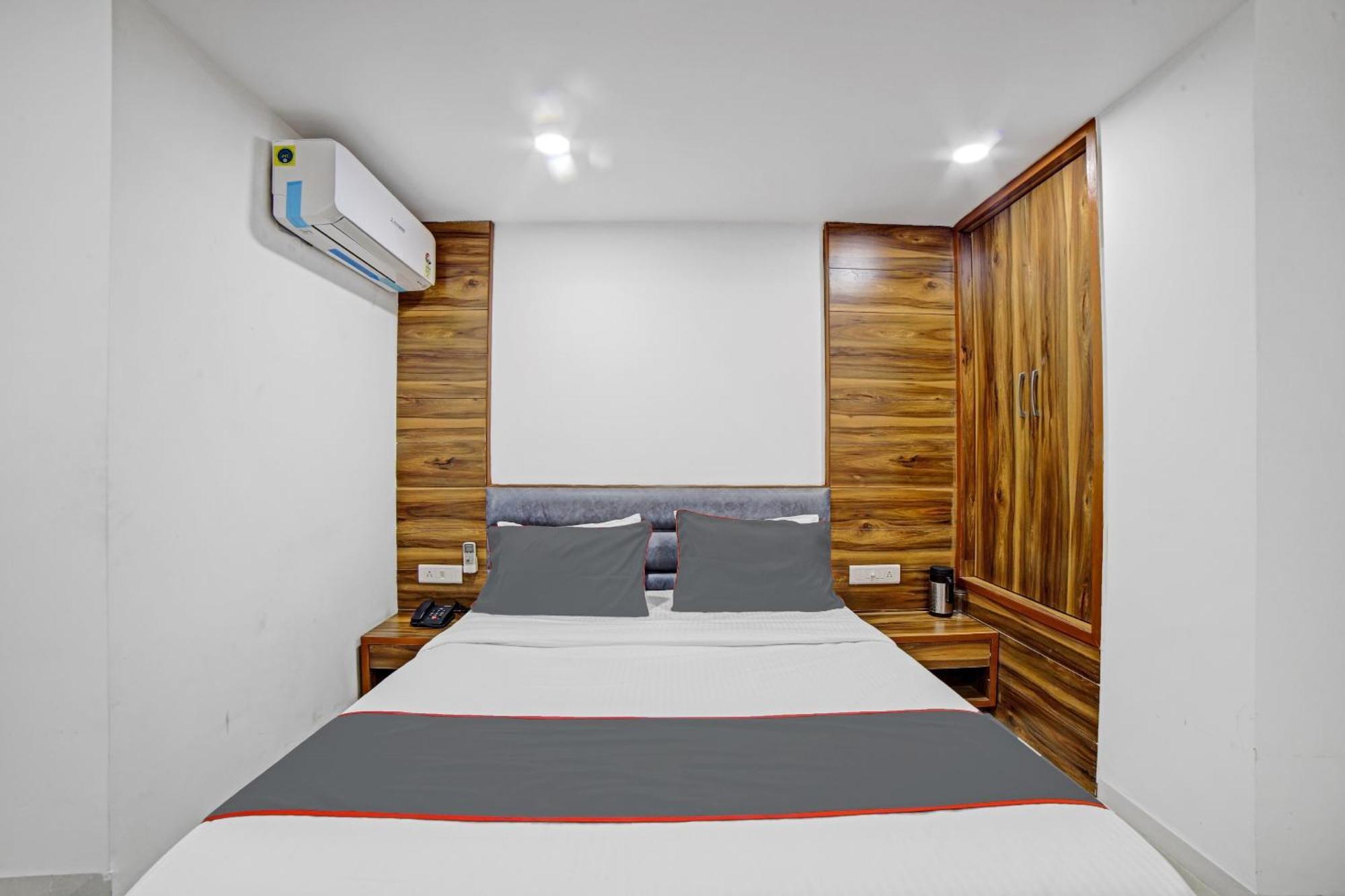 Tapovan In Hotel Ahmedabad
