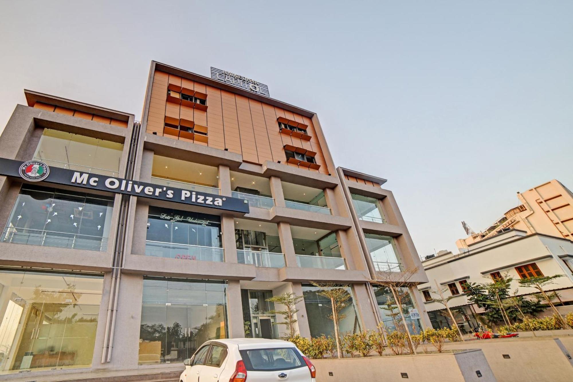 Hotel Tapovan In Ahmedabad