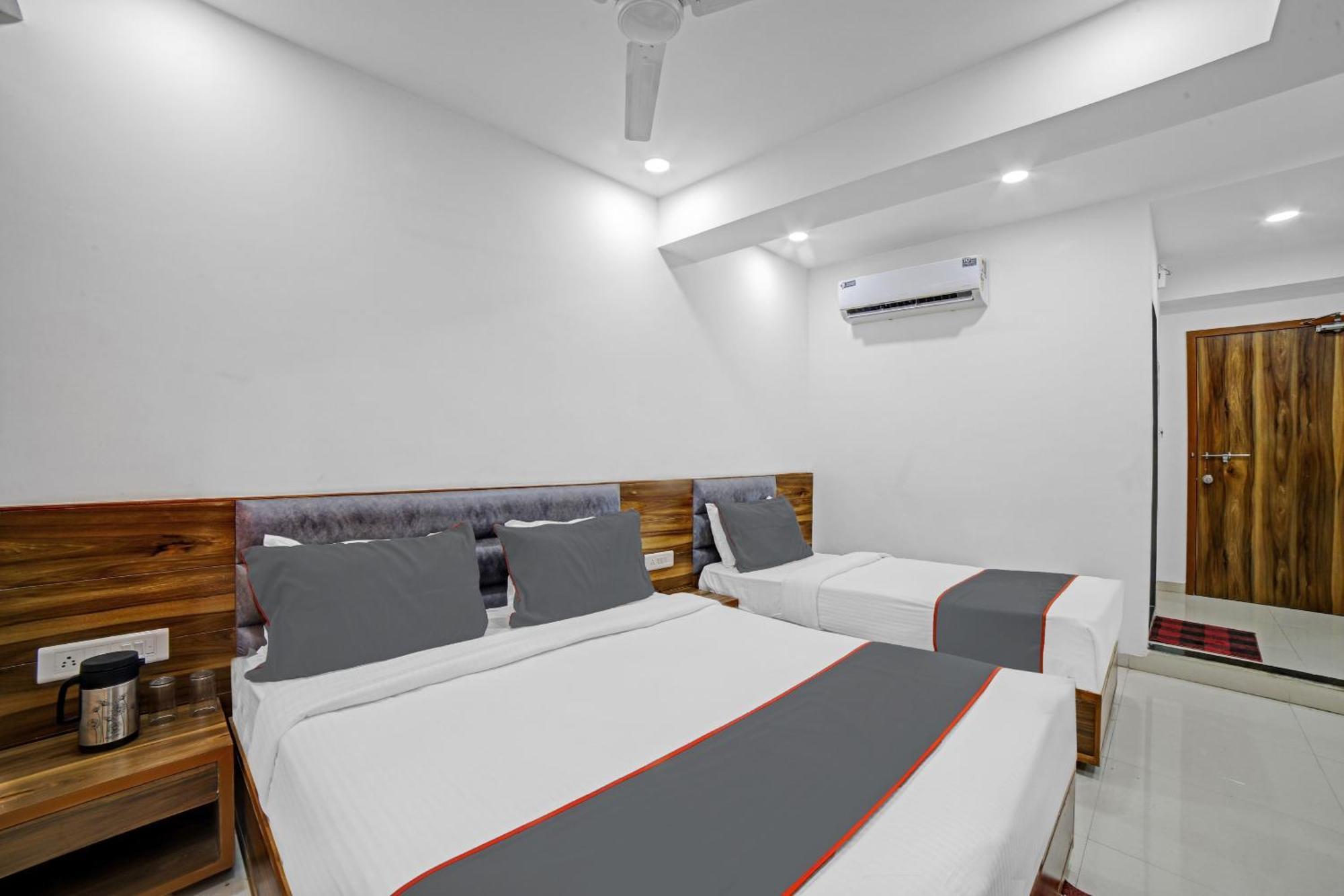 Hotel Tapovan In Ahmedabad