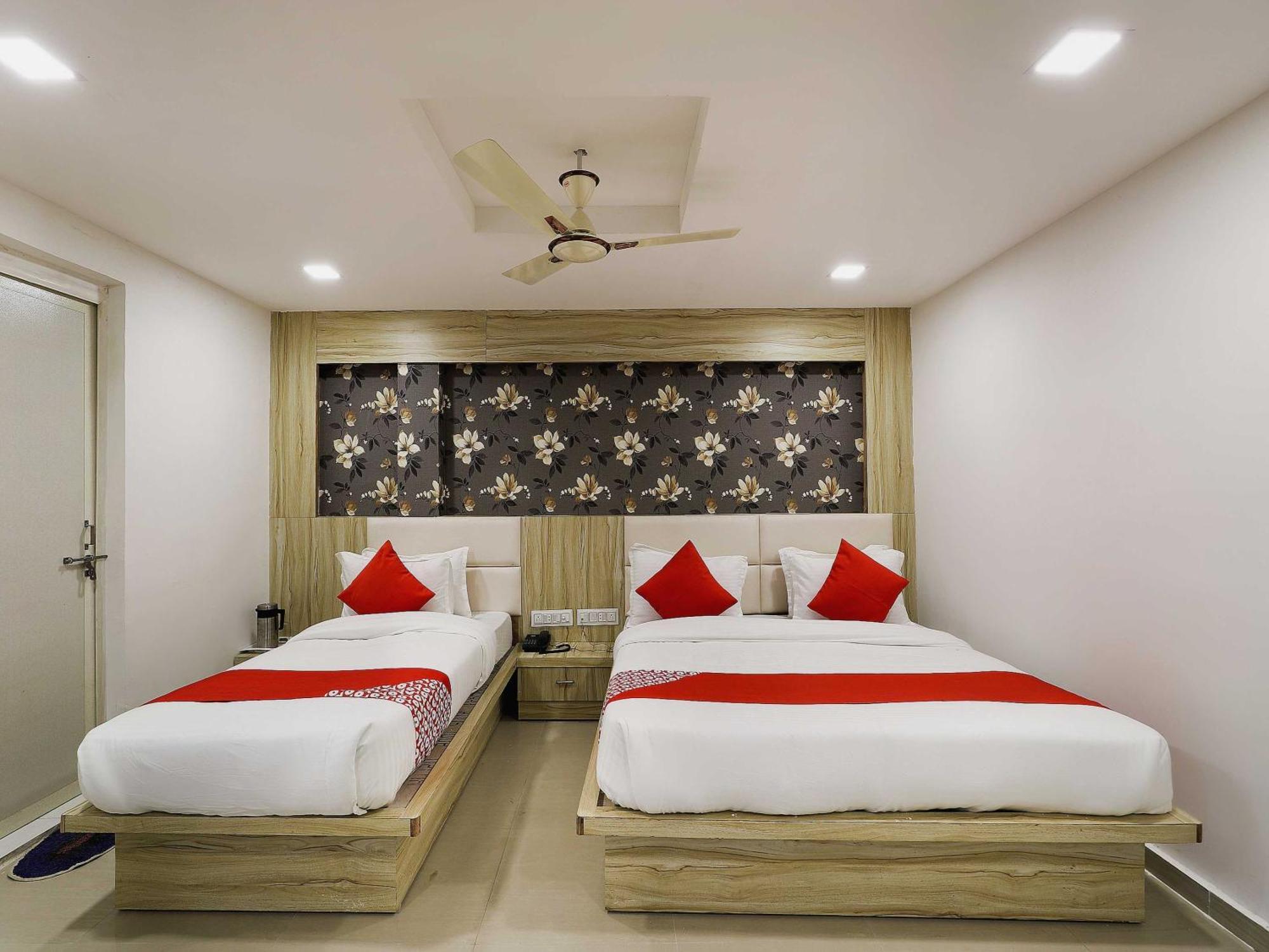 Hotel Oyo Flagship A1 Ahmedabad