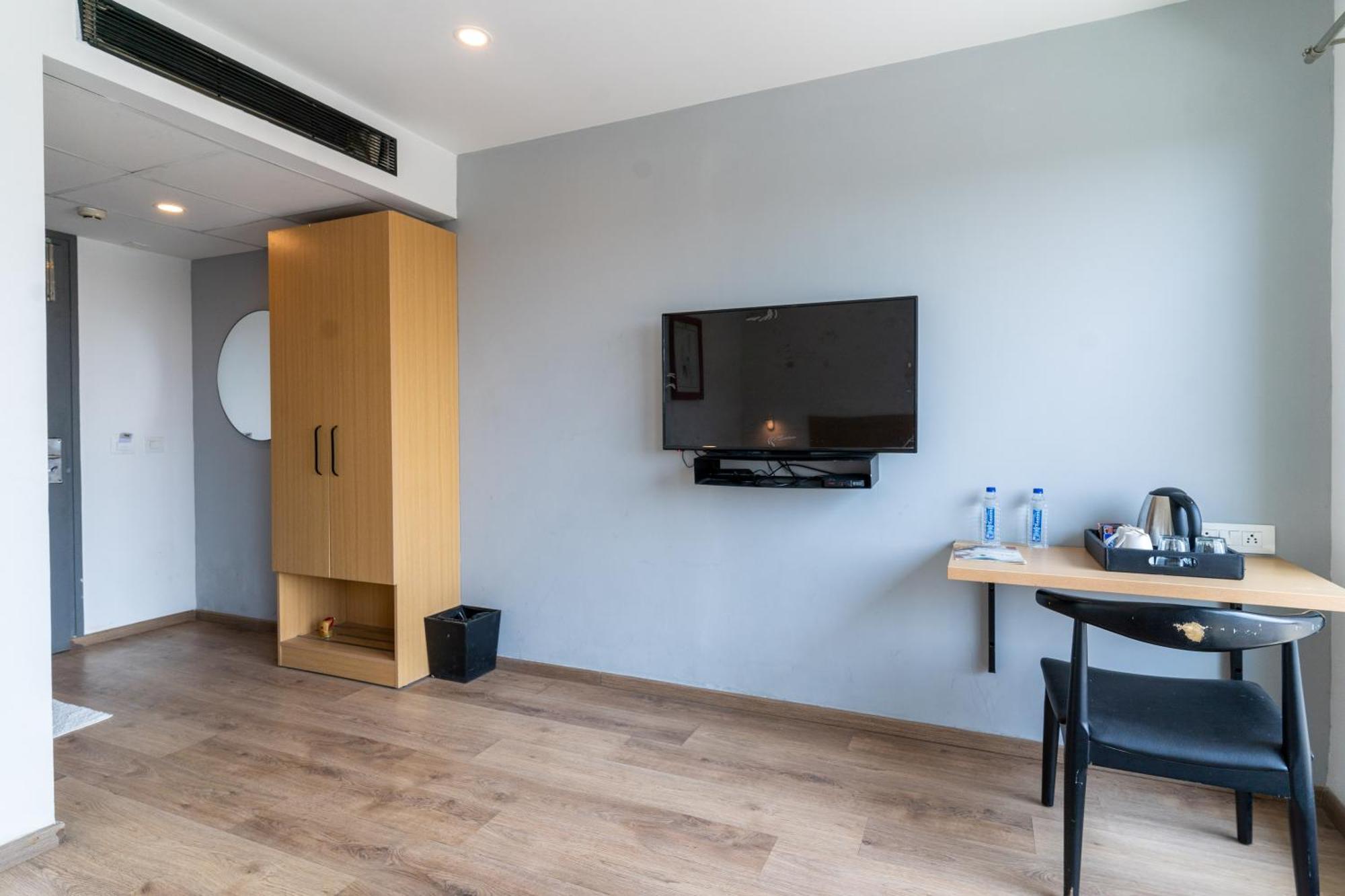 Terrazzo Suits