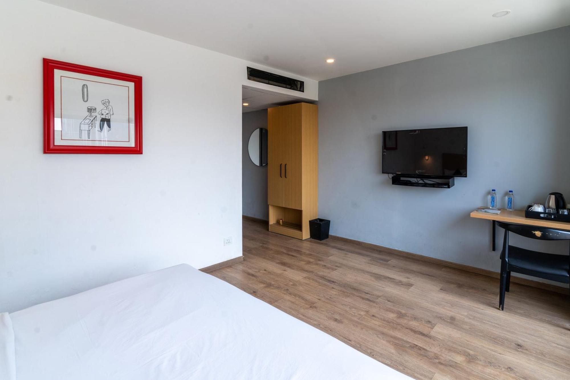 Terrazzo Suits Hotel *