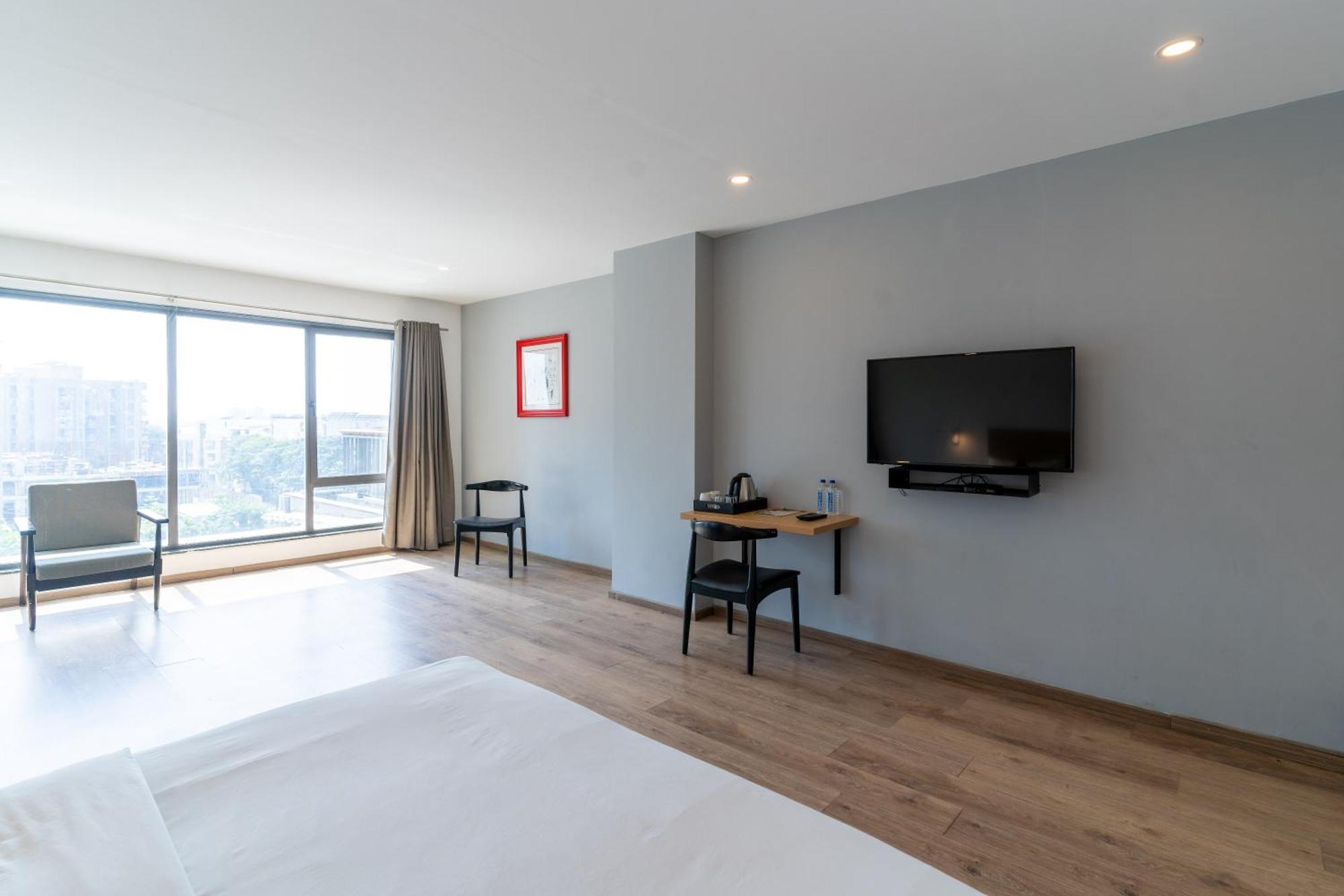 Terrazzo Suits Hotel *