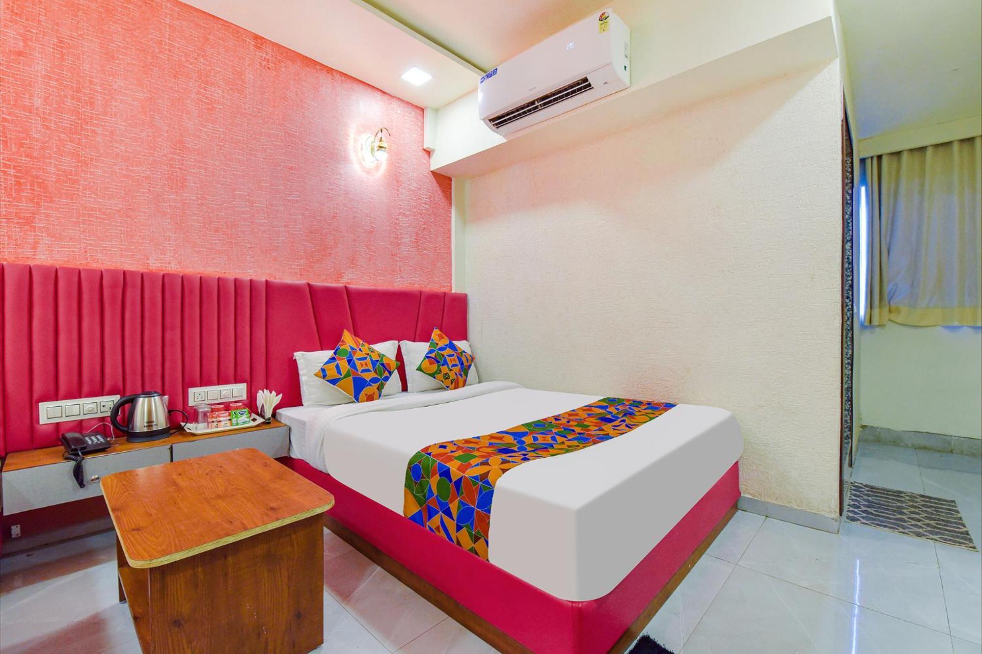 Hotel Fabhotel Avadh Palace Ahmedabad
