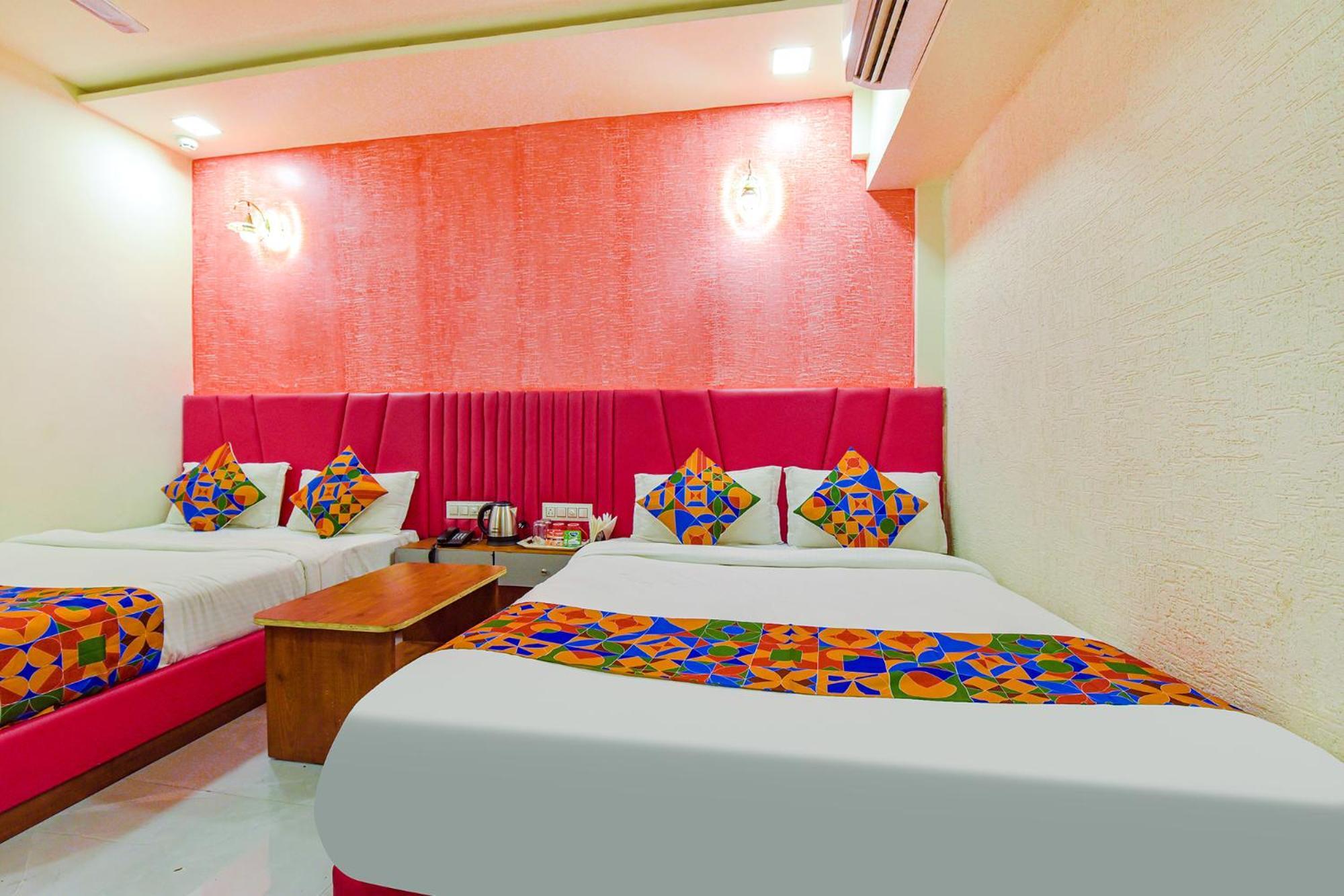 Fabhotel Avadh Palace Ahmedabad