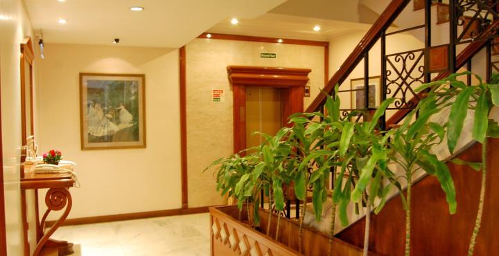 Hotel Comfort Sunset Ahmedabad