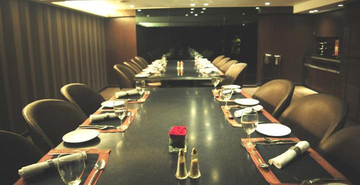 Hotel The Grand Bhagwati 4*