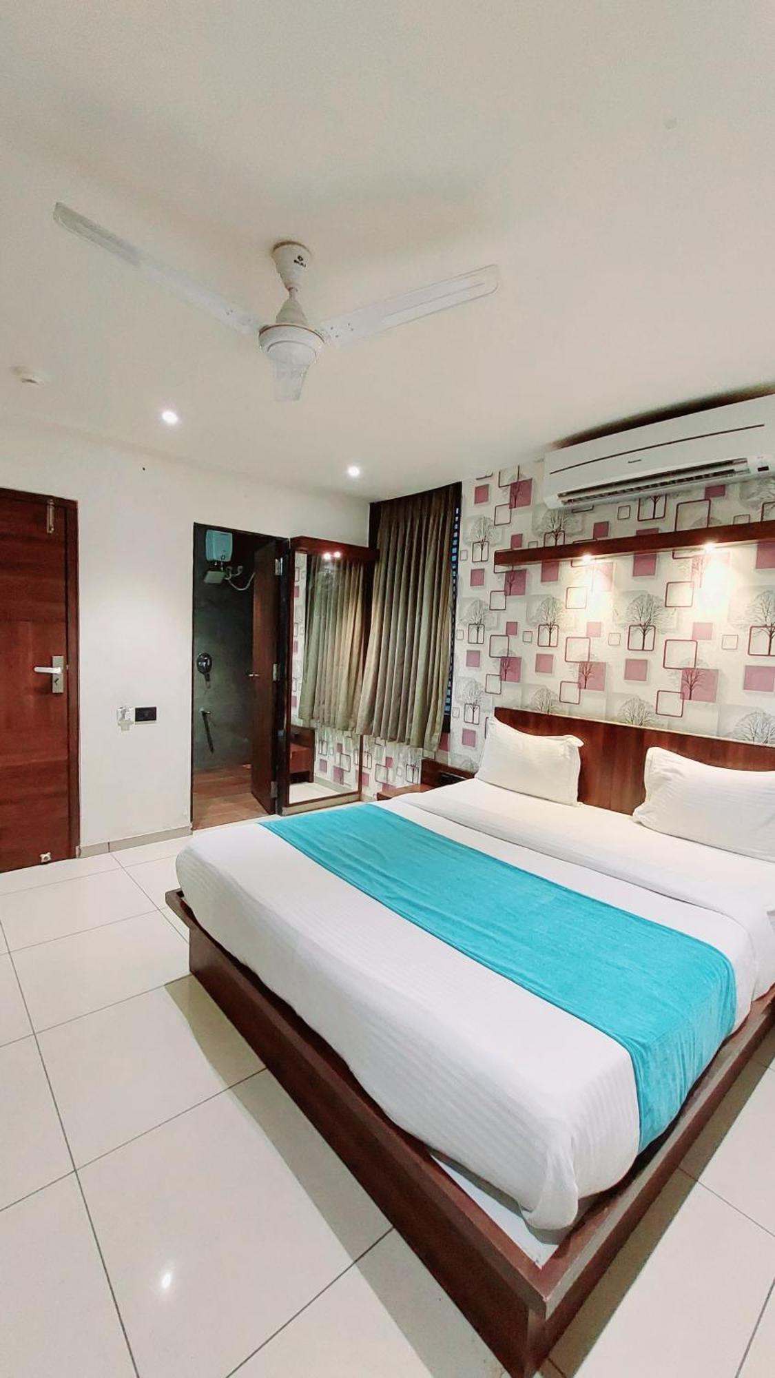 Hotel Sparsh - Chandkheda