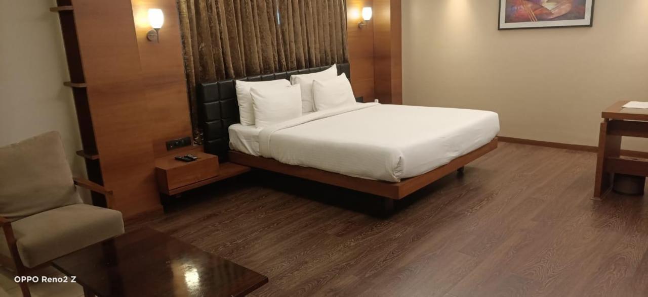 Hotel Cosmopolitan 3*