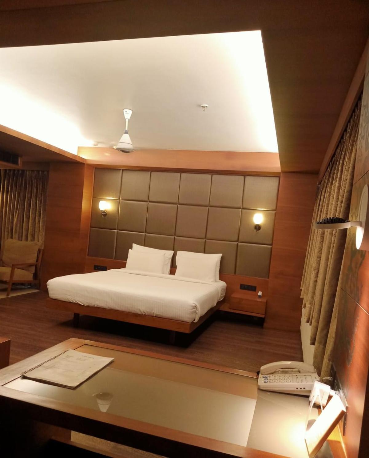 Cosmopolitan Ahmedabad