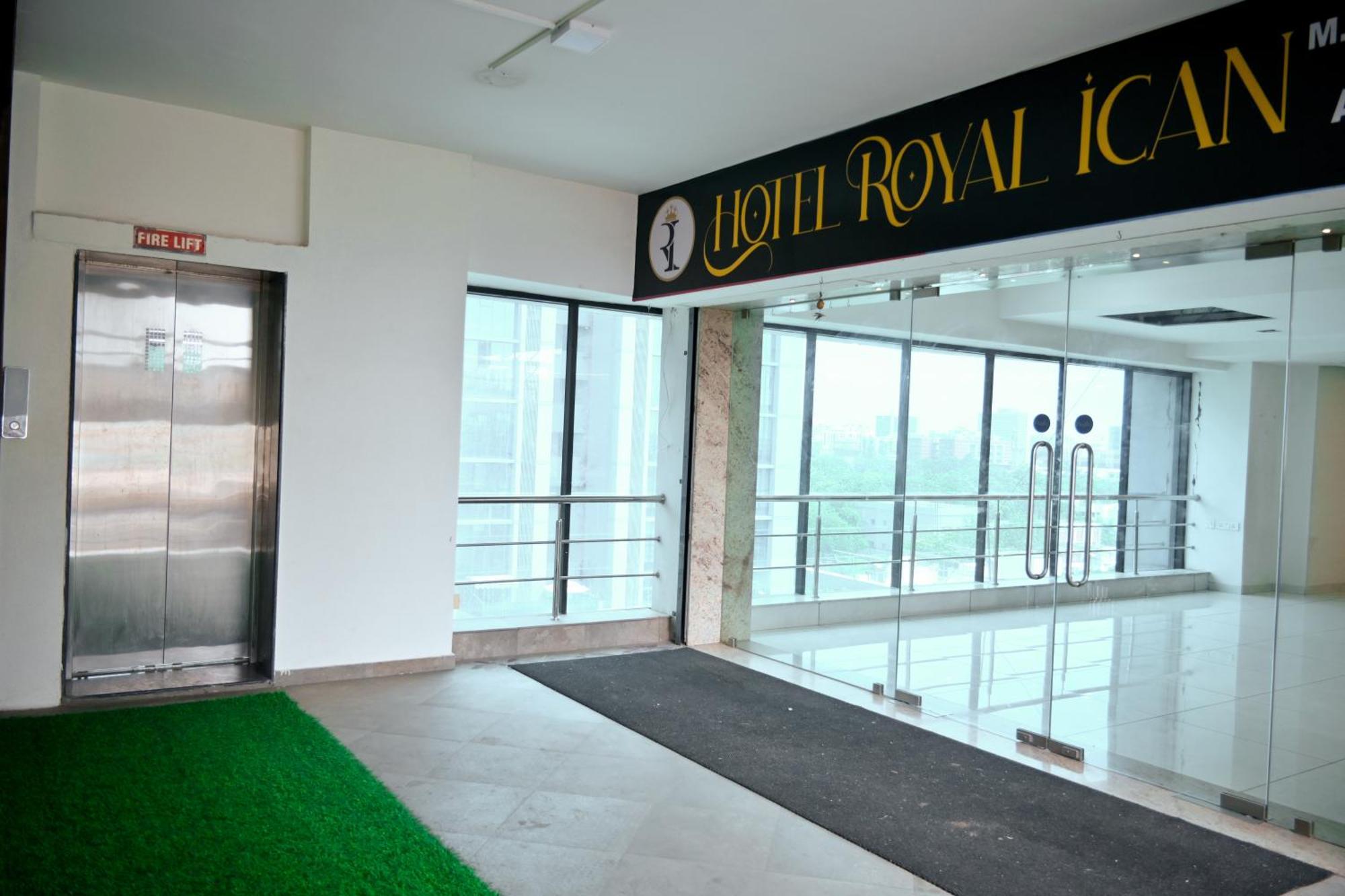 Hotel Royal Ican Sindhubhavan Road