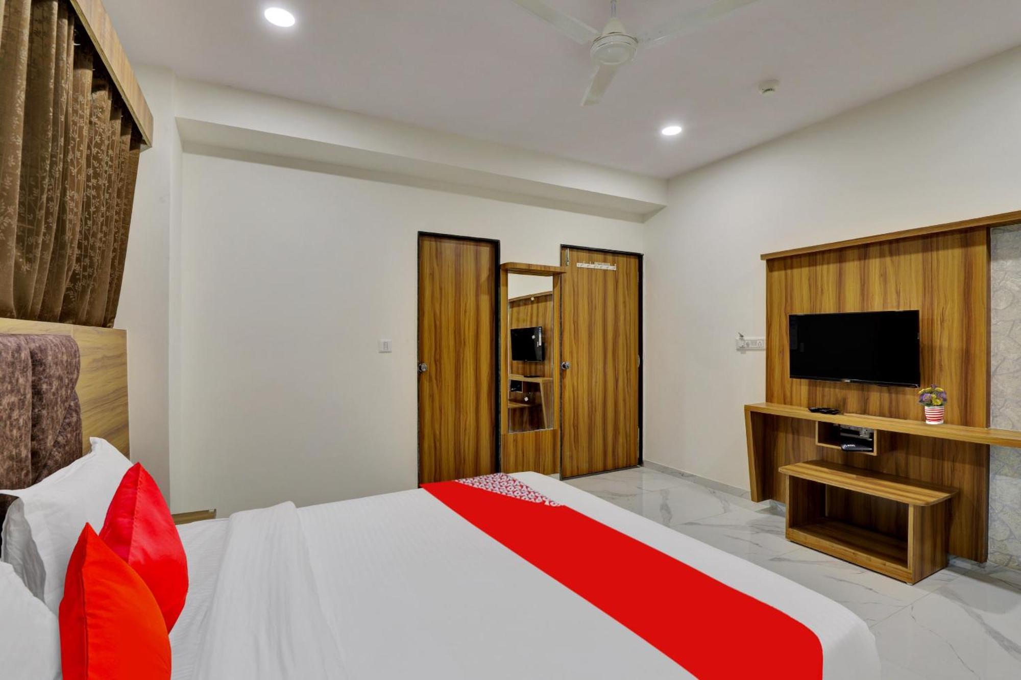 Hotel O