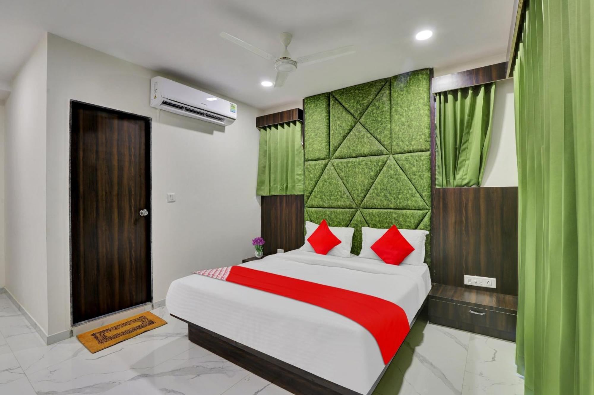 Hotel O