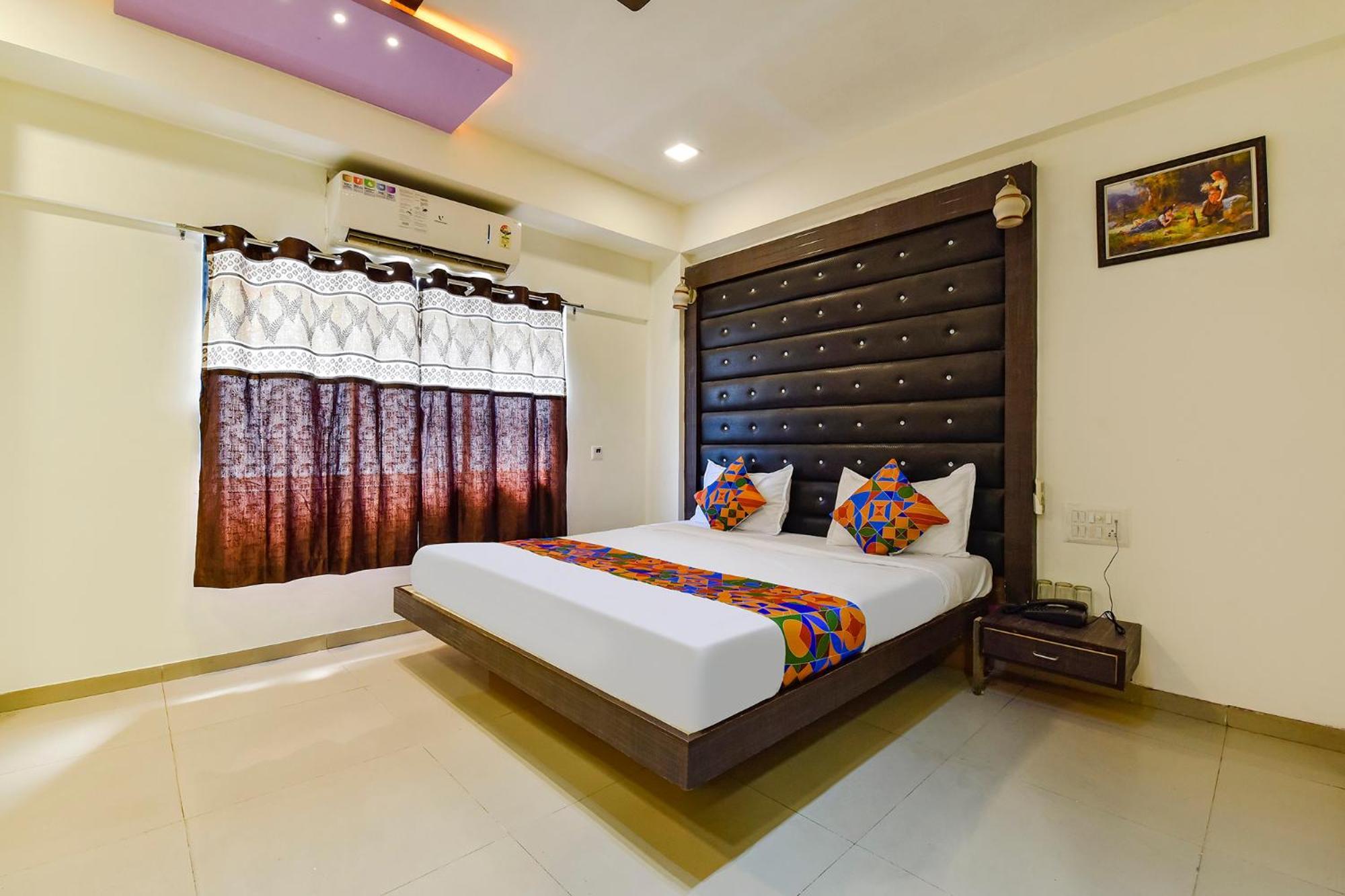Fabhotel Crystal Ii - Paldi Char Rasta 3*