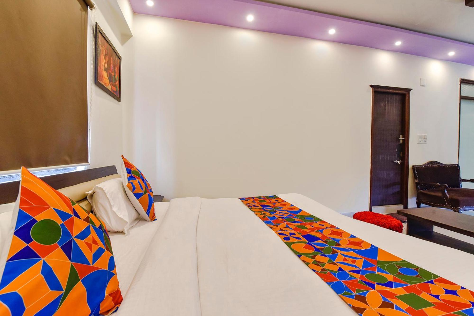 Fabhotel Crystal Ii - Paldi Char Rasta