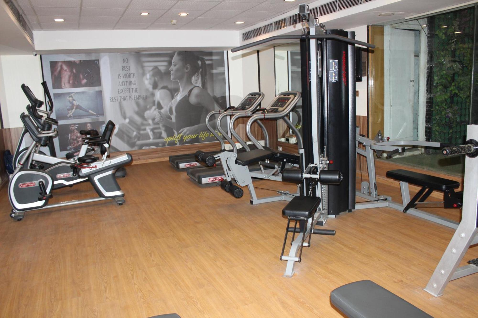 Pride Plaza Hotel, Ahmedabad