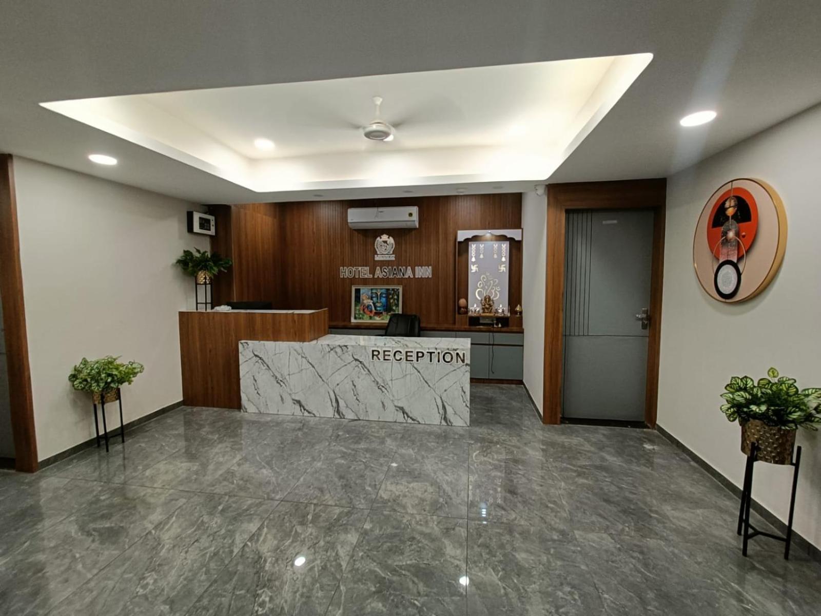 Hotel Fabhotel Asiana