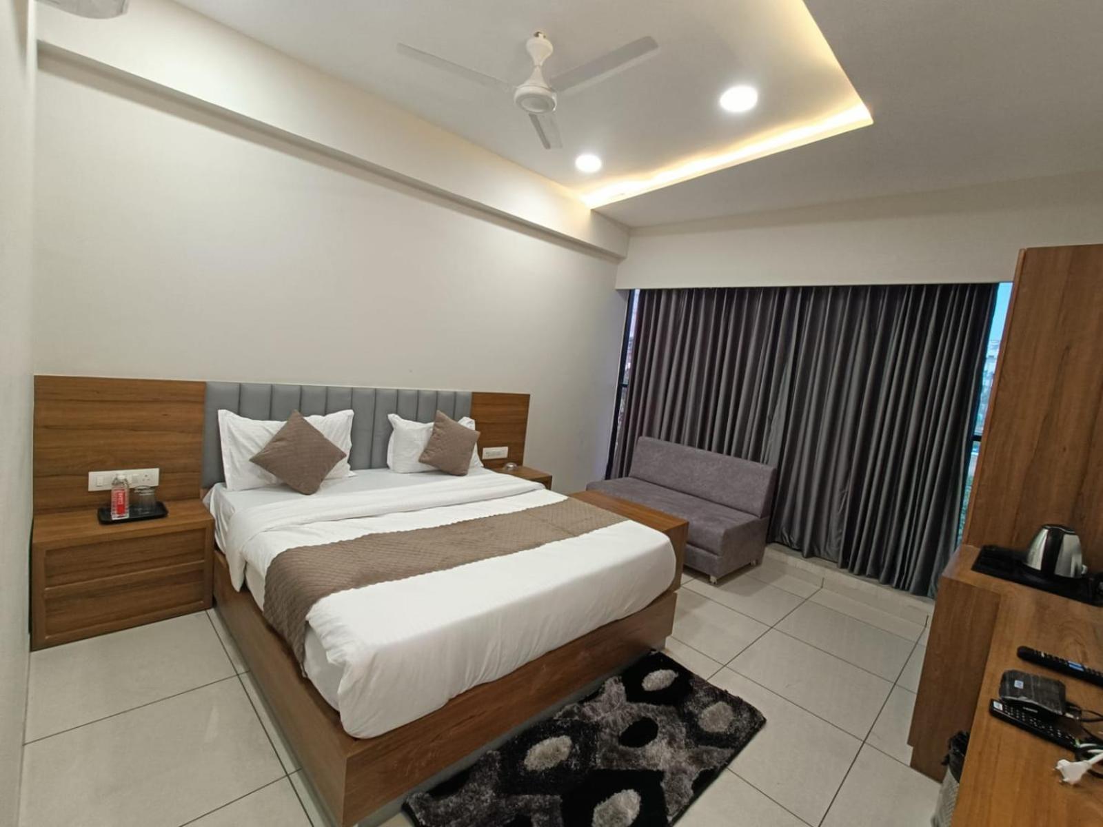 Fabhotel Asiana Hotel 3*