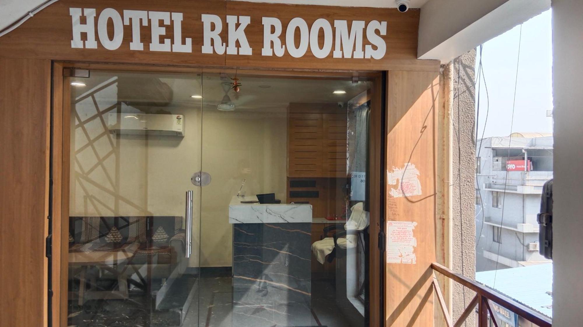 Rk Hotel *