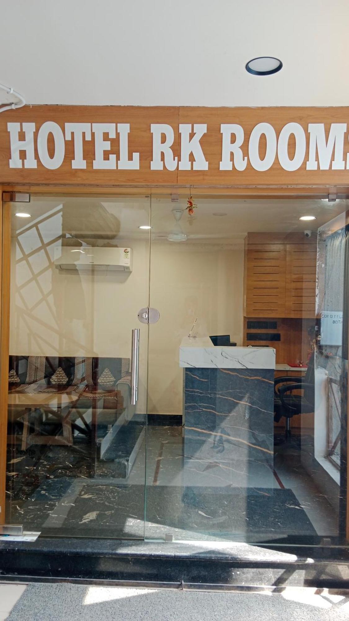 Hotel Rk *