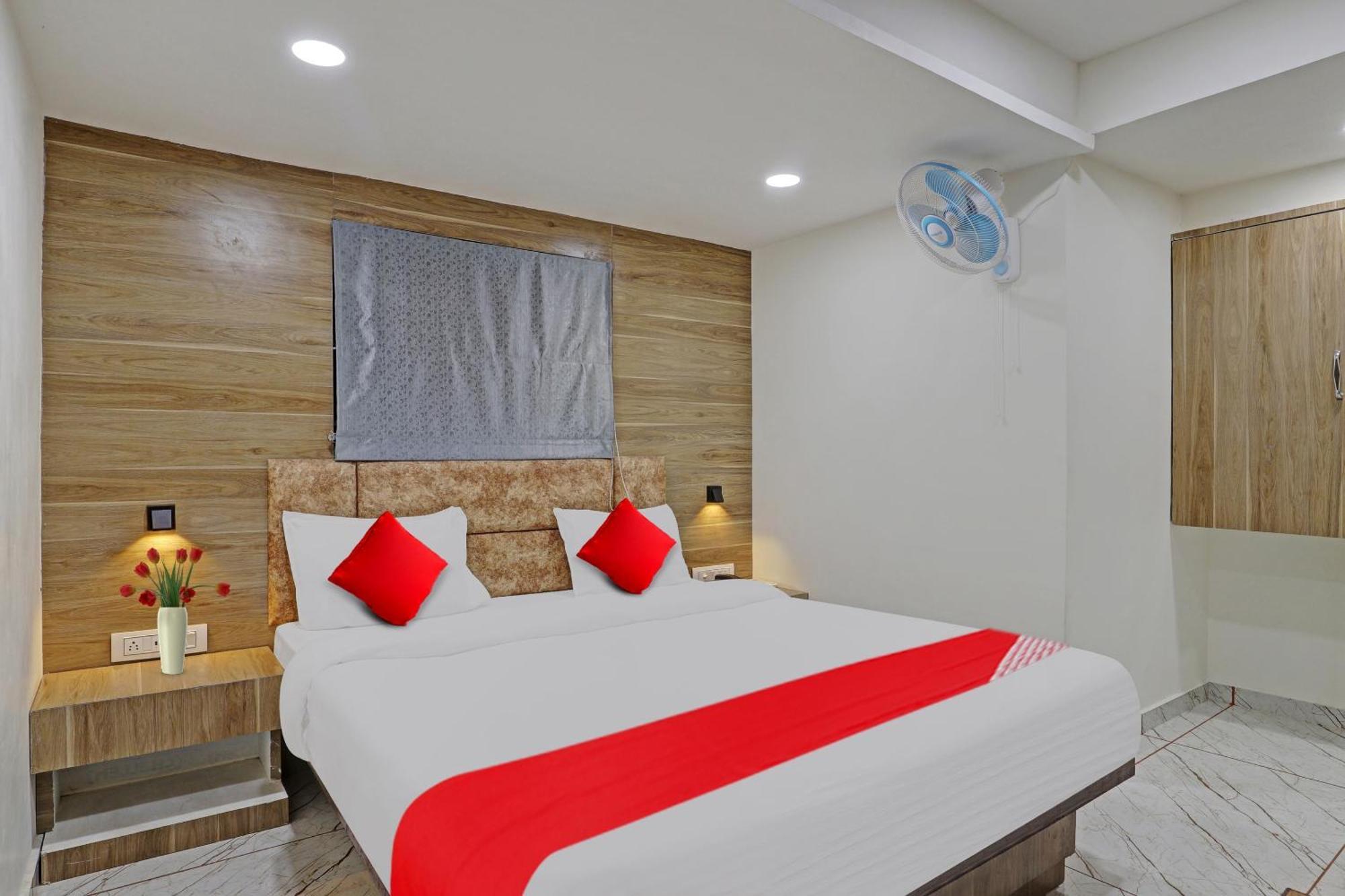 Hotel O Royal S1 3* Ahmedabad