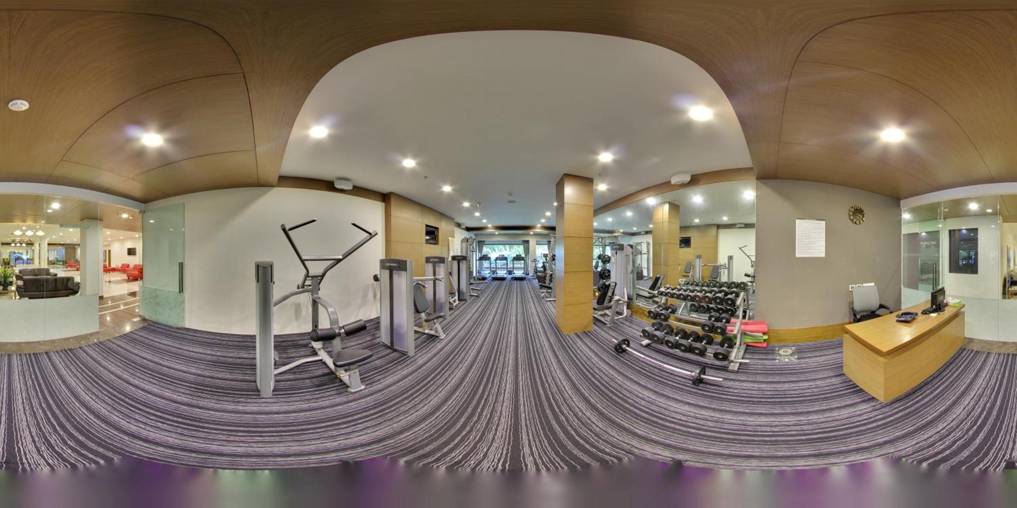 Narayani Heights, Hotel 4*