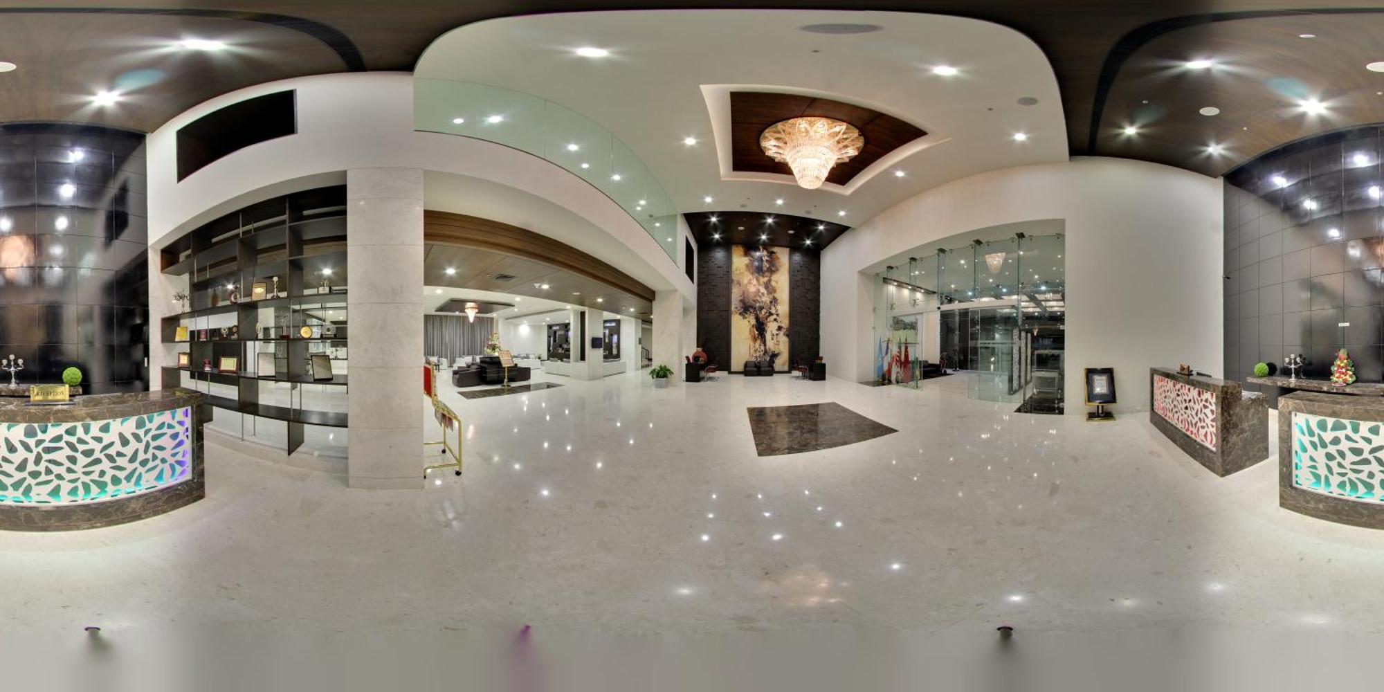 Narayani Heights, 4* Ahmedabad