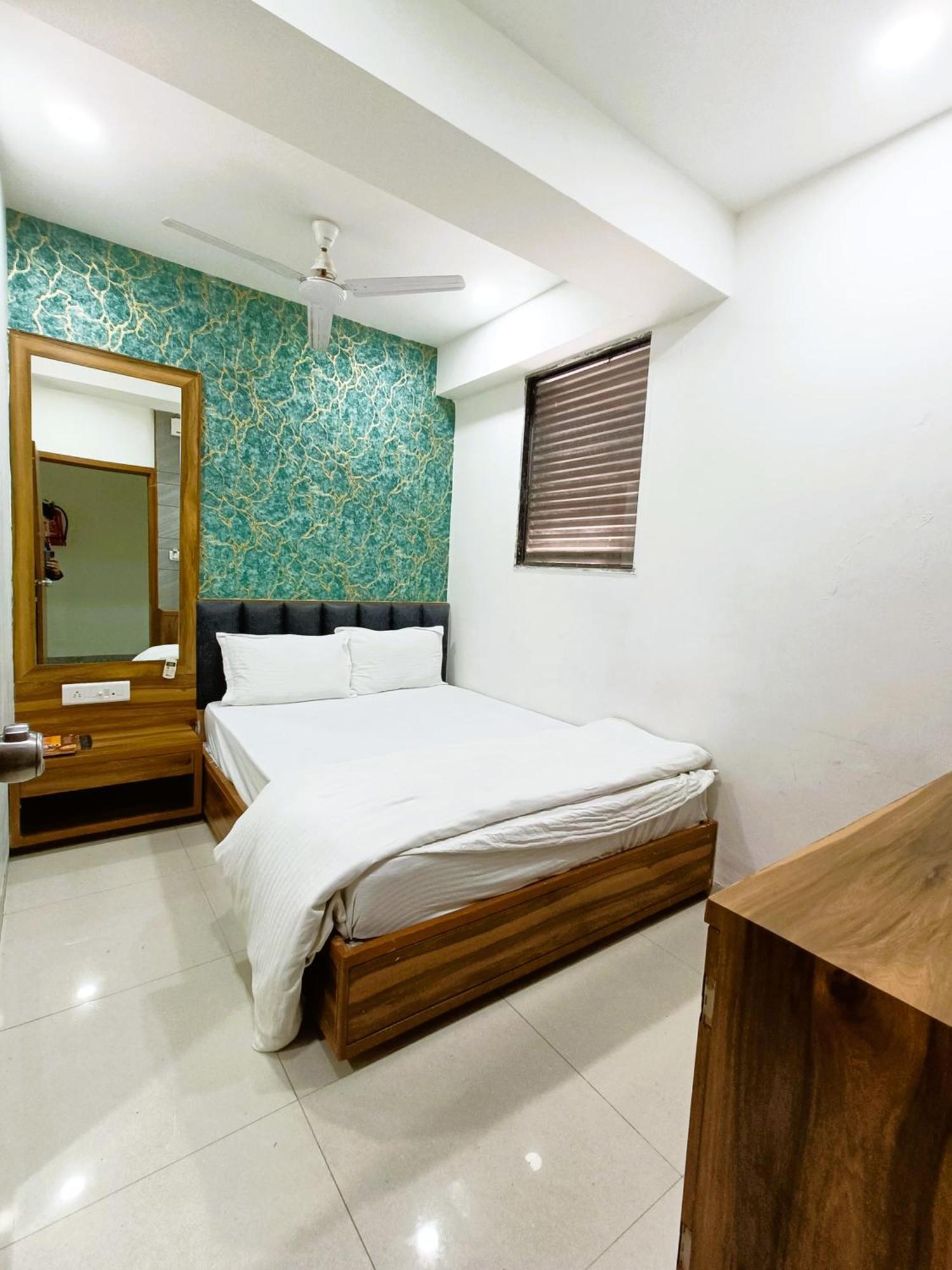 Tapovan In Hotel Ahmedabad