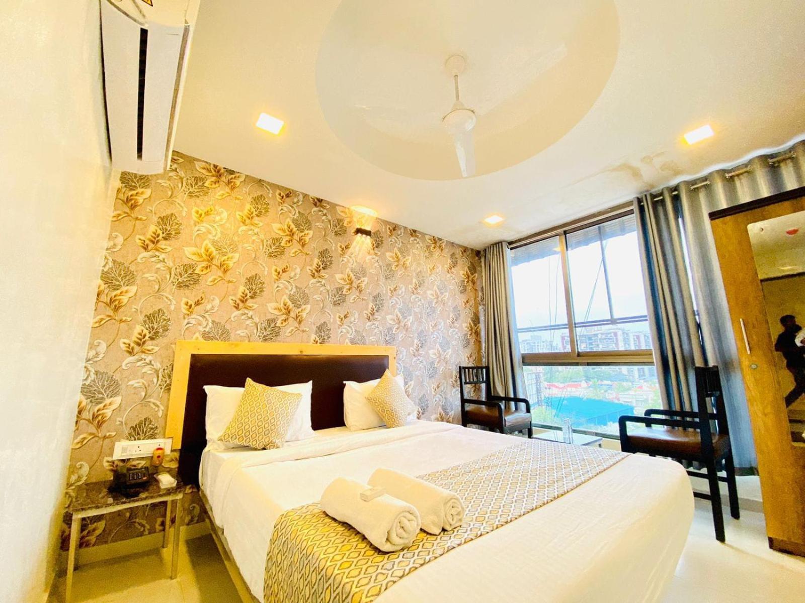 Alexa By Abc Hotel Ahmedabad