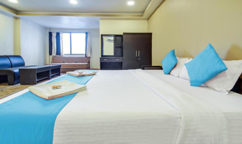 Hotel Rajdeep Ahmedabad