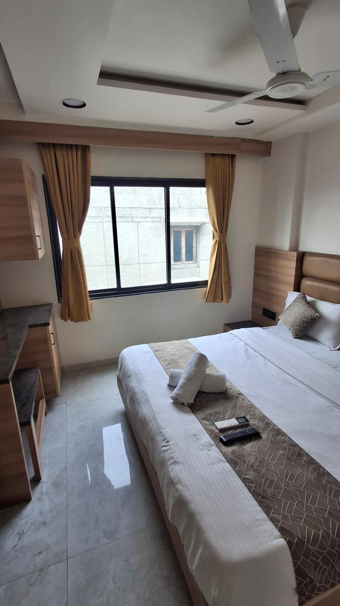 Rk Hotel