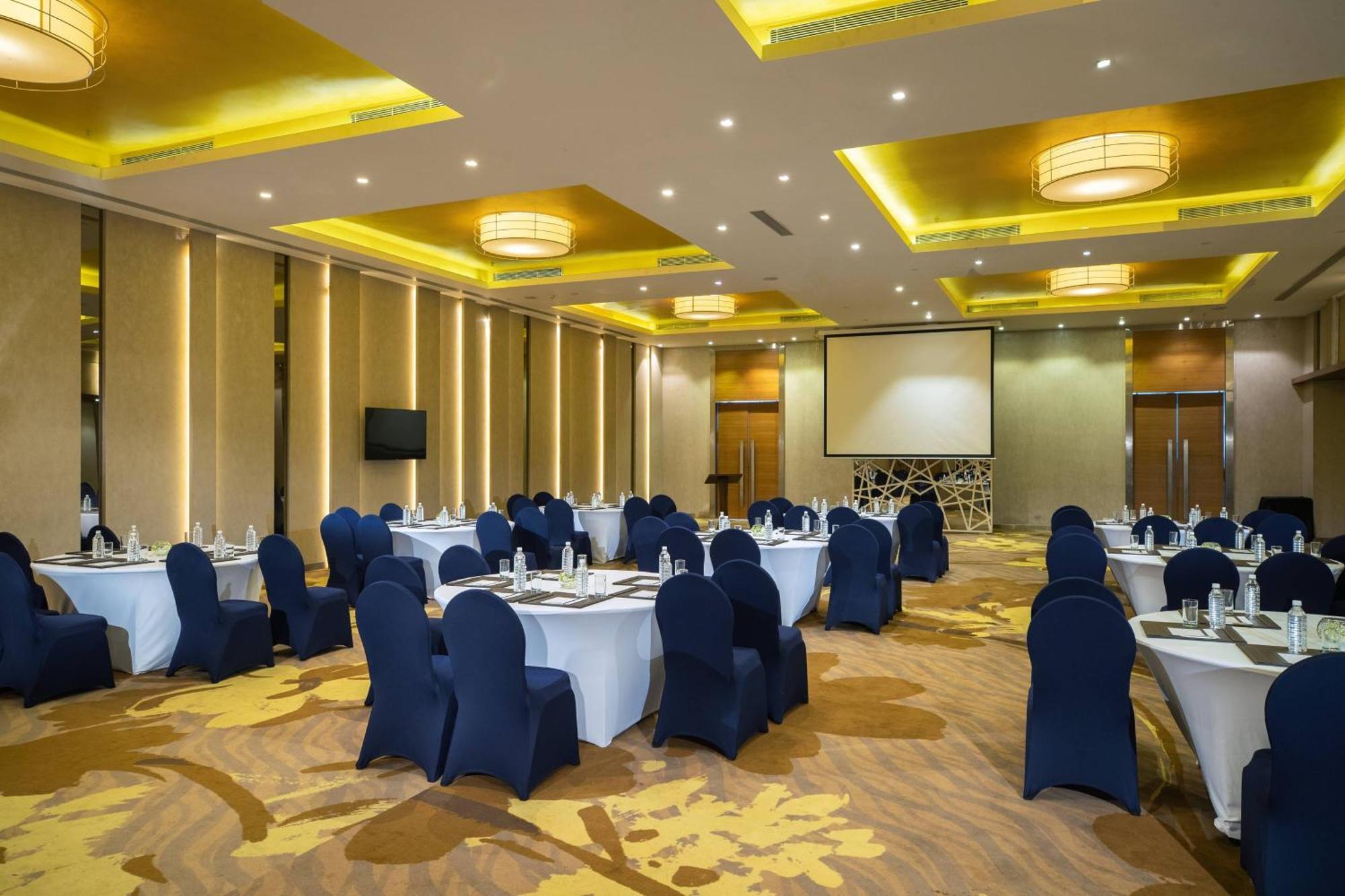Hotel Renaissance 5*