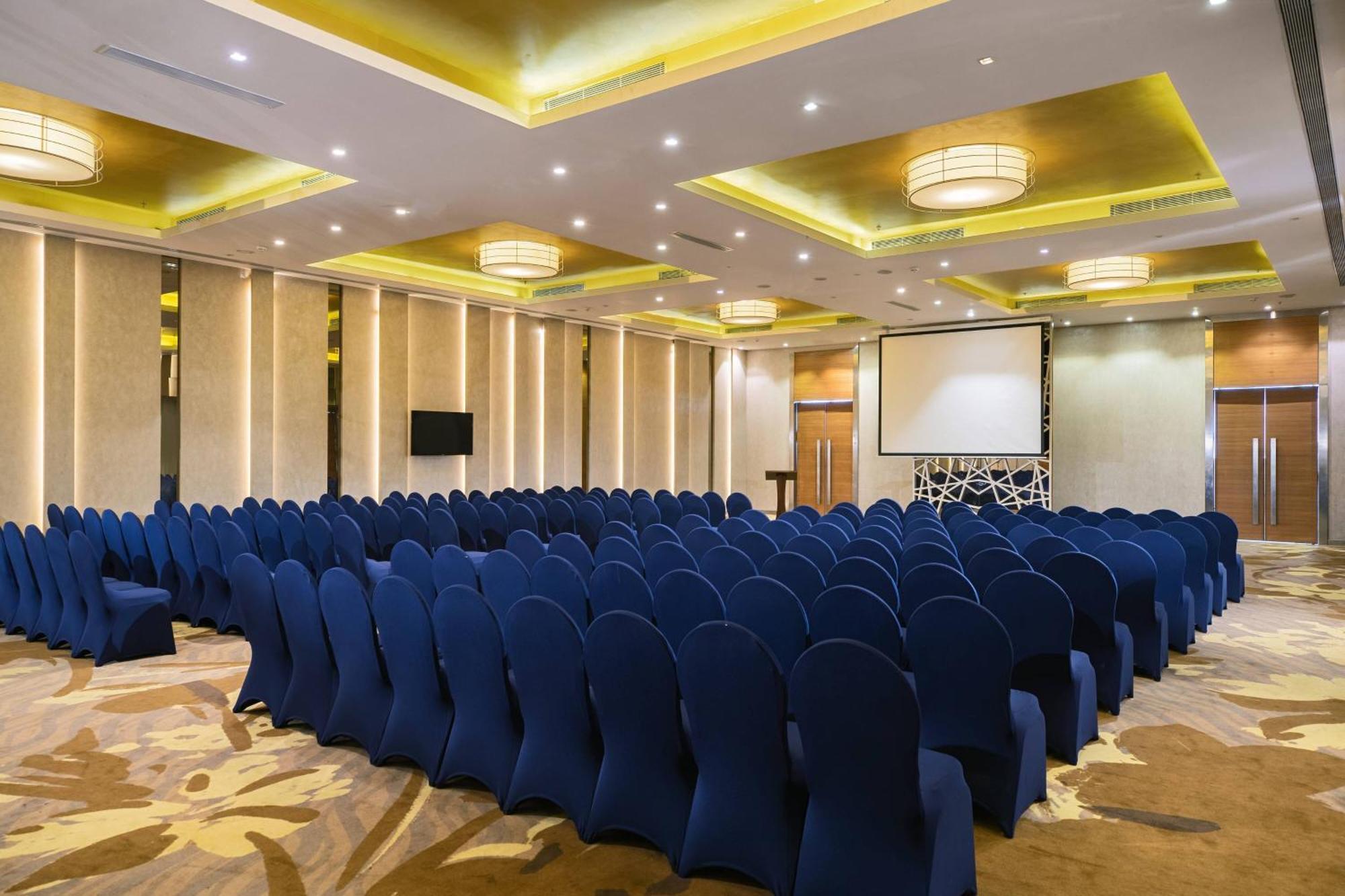 Renaissance Hotel Ahmedabad