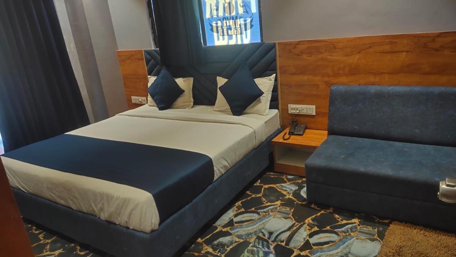 Hotel Park Ahmedabad