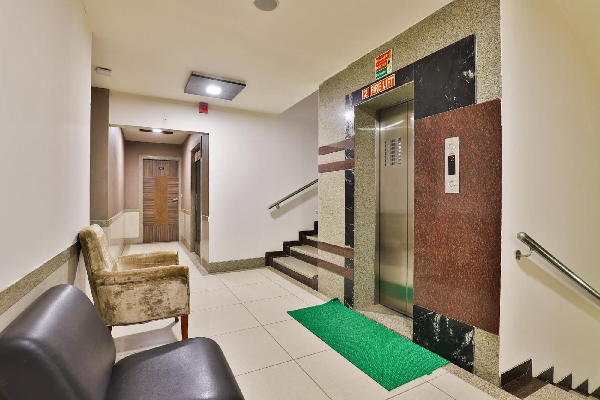 Collection O Kia Residency Hotel 4*