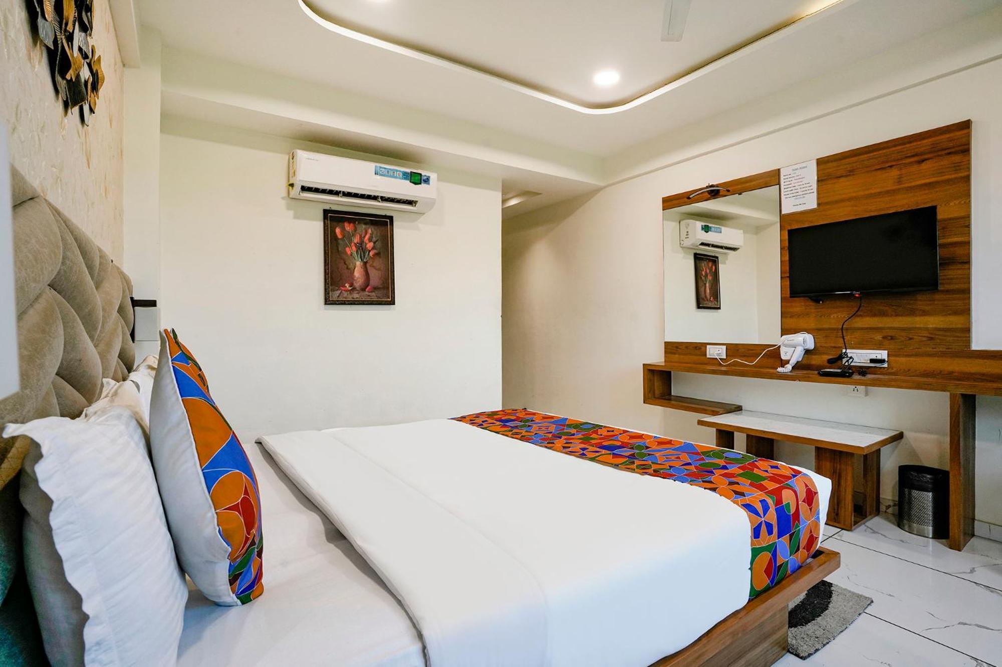 Fabhotel Asiana Hotel 3*