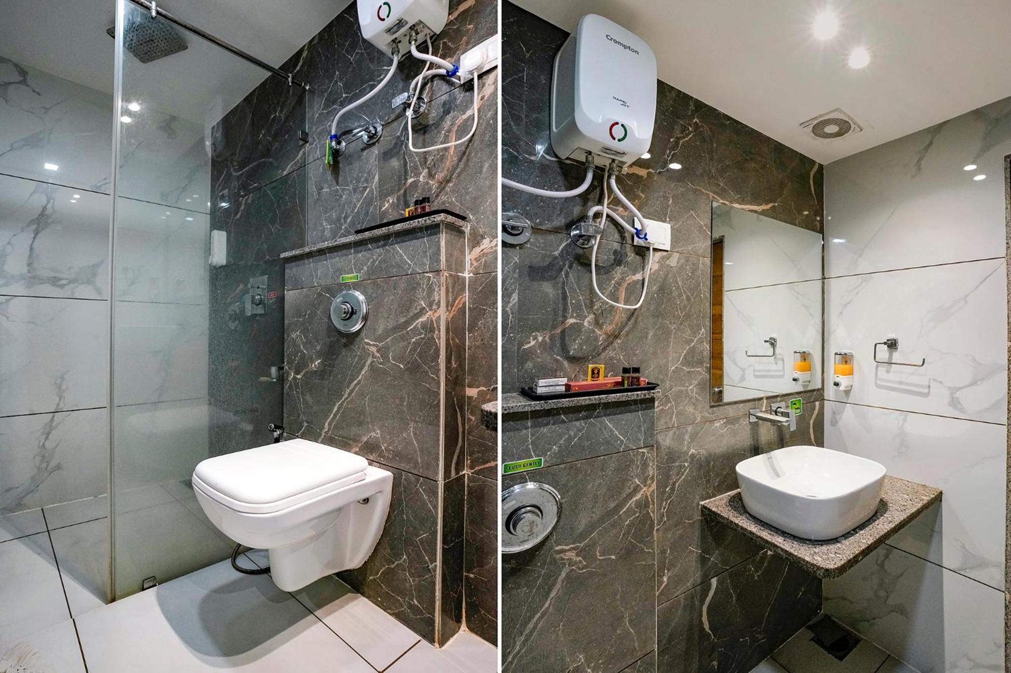 Hotel Fabhotel Asiana 3*