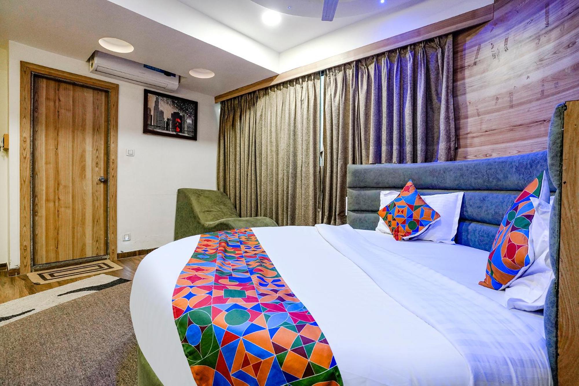 Hotel Fabhotel Asiana Ahmedabad