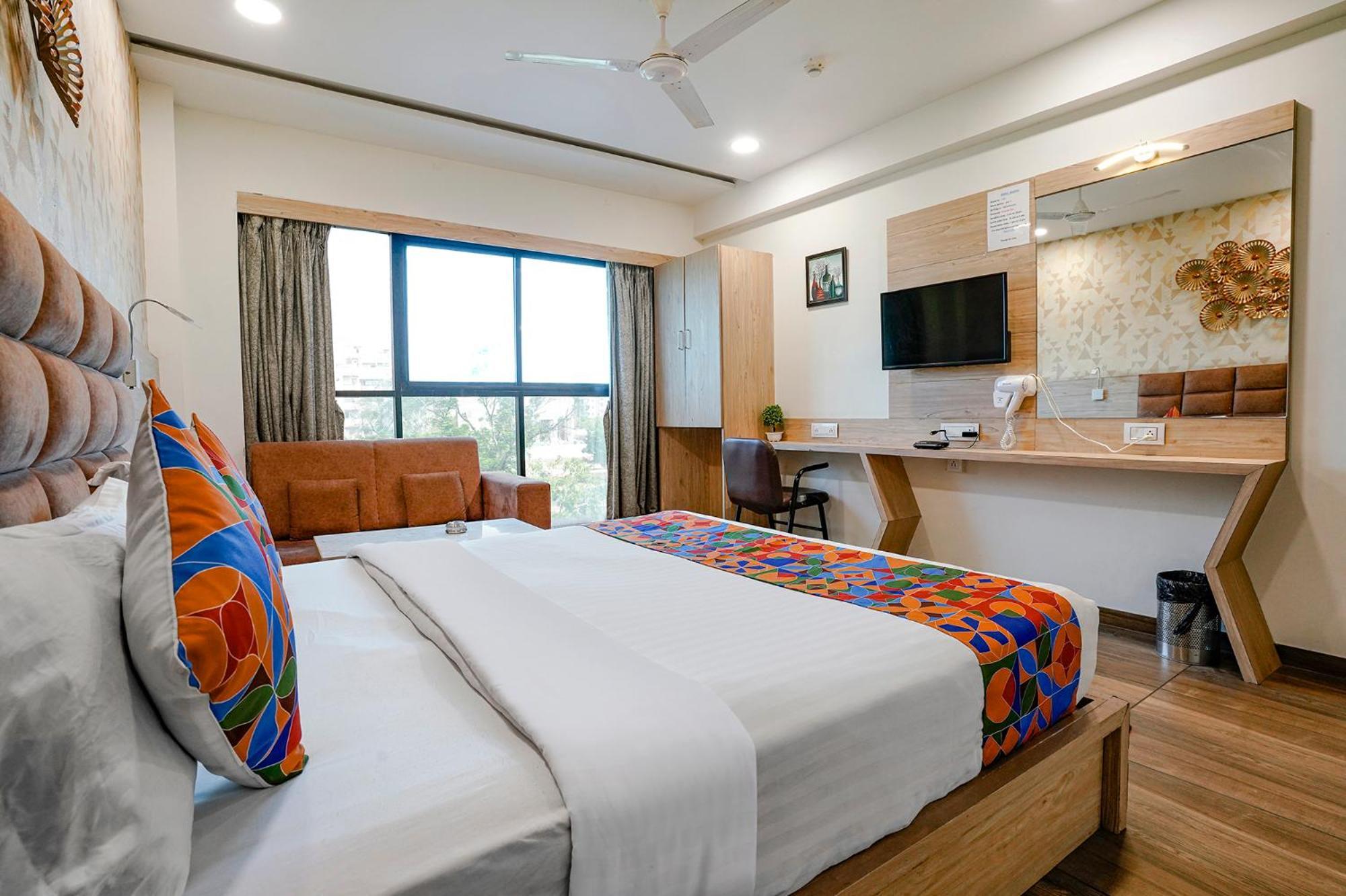 Fabhotel Asiana Ahmedabad