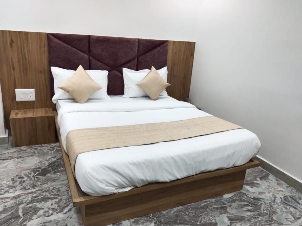 Hotel Sunrise Ahmedabad