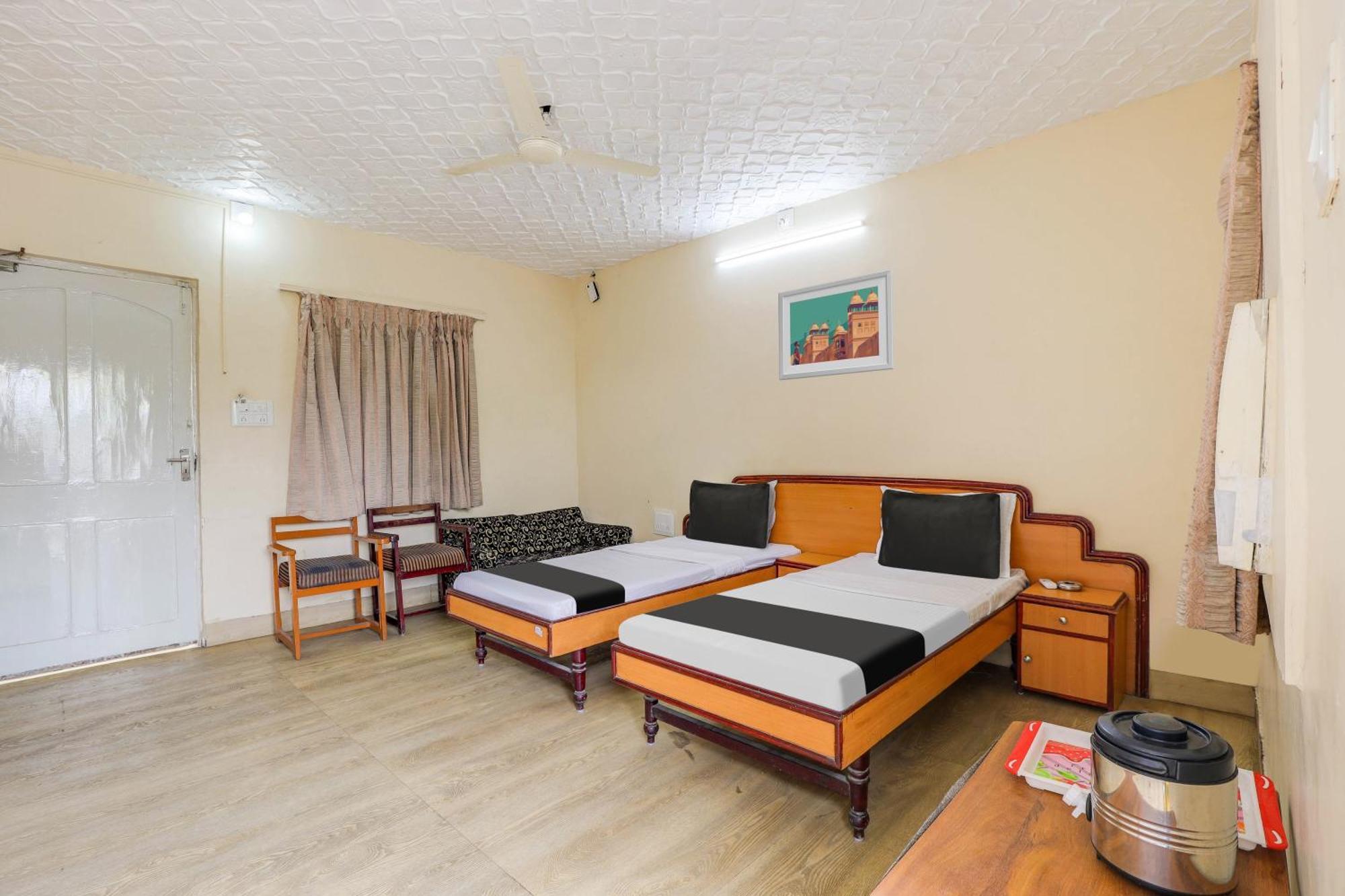 O Ellis Hotel 3*