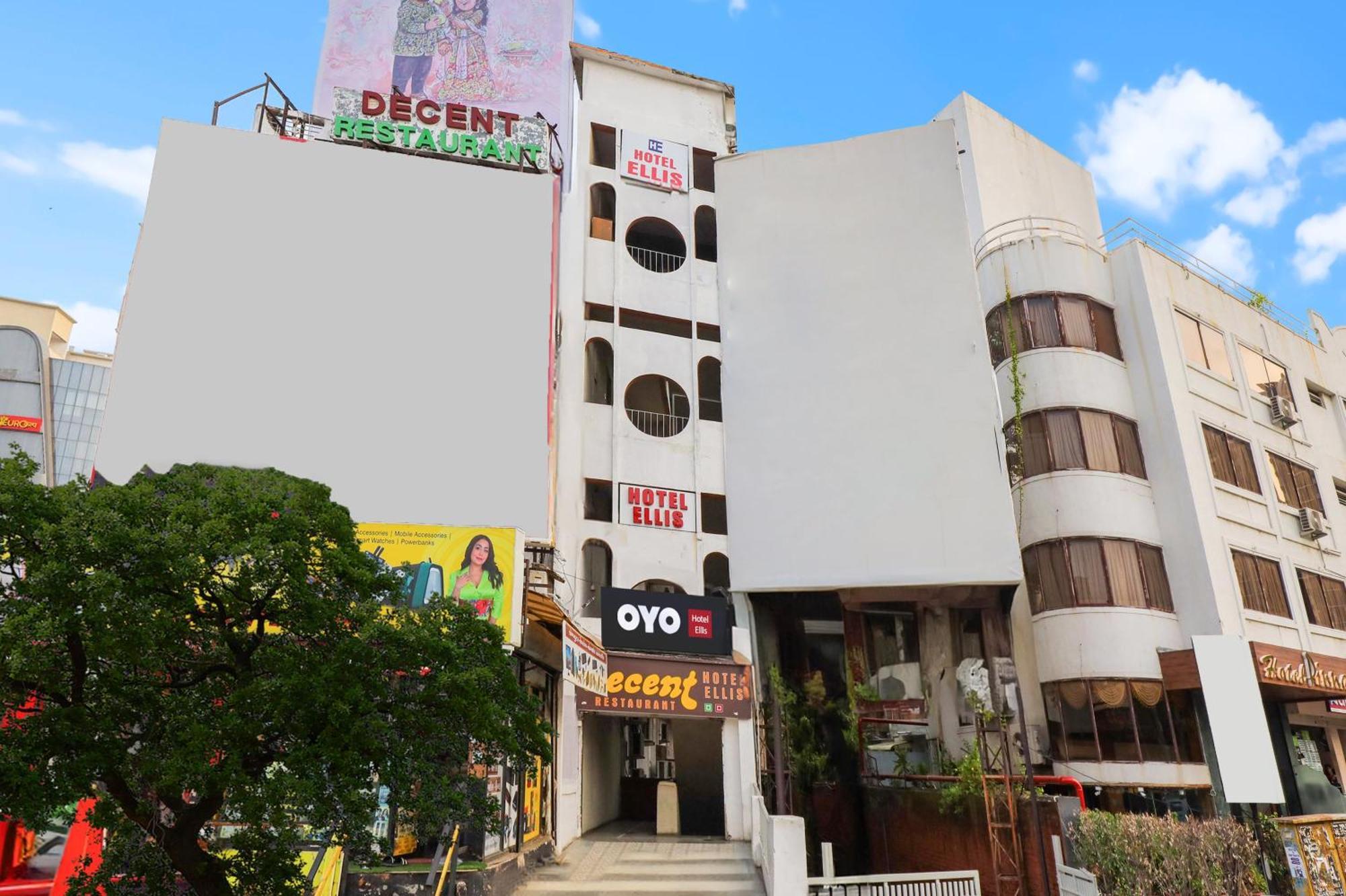 Hotel O Ellis Ahmedabad