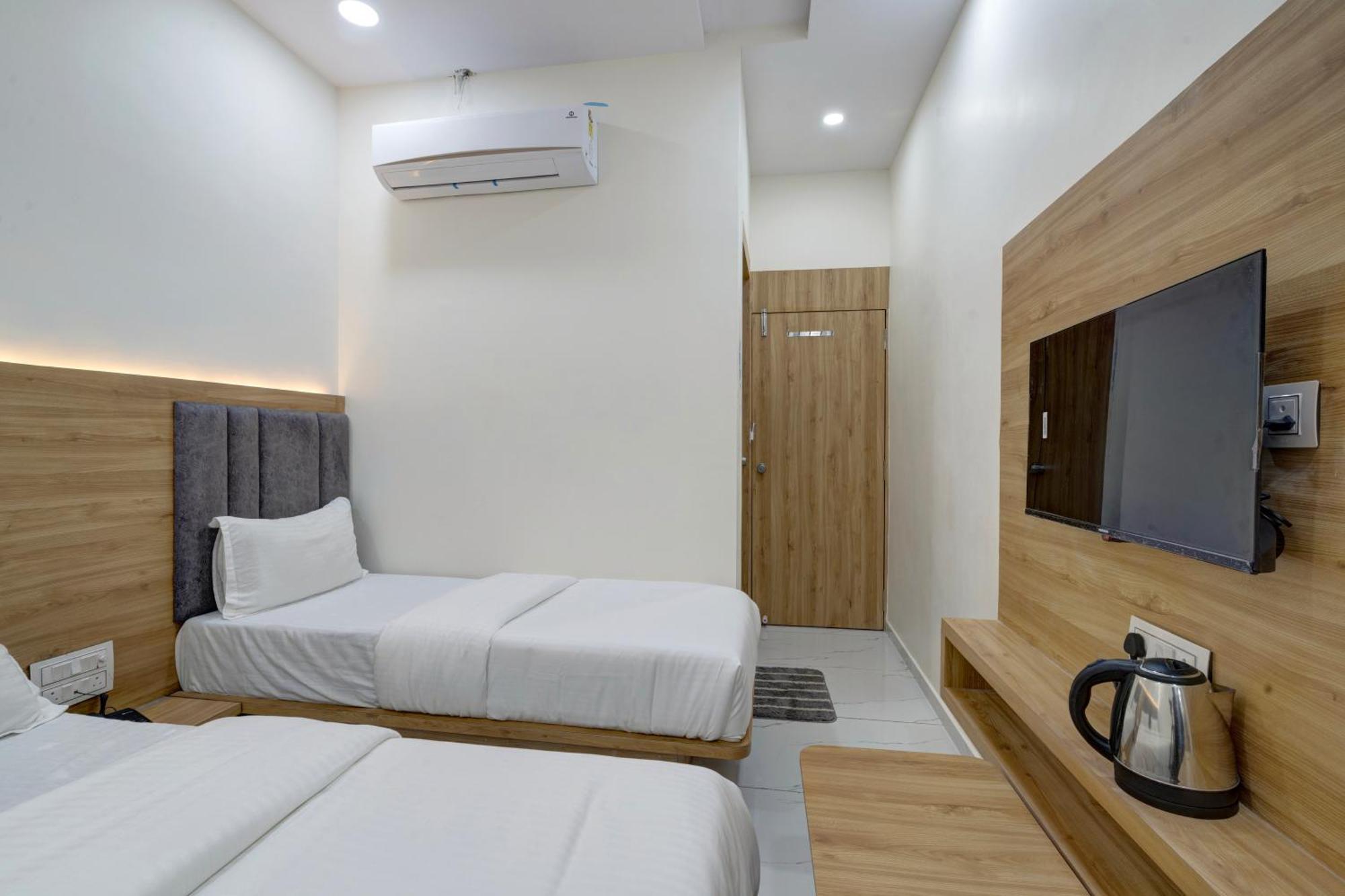 Apple View,ahmedabad Hotel